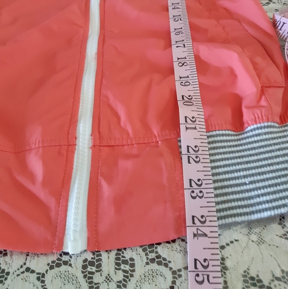 Bench Coral Hooded Windbreaker Size Xs - Picture 8 of 8